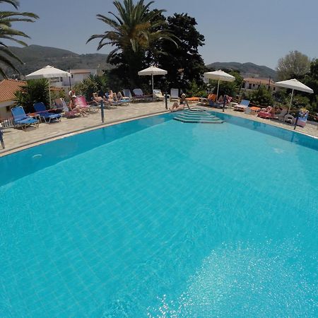 Dionyssos Hotel Skopelos Town Exterior foto